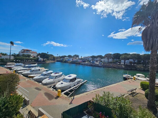 Marina