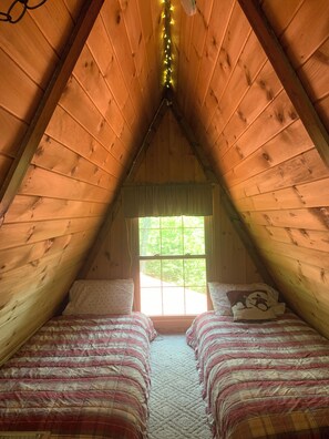 Upstairs sleeping loft 