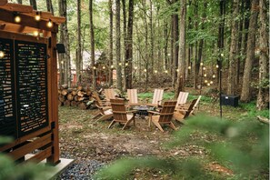 String lights set the mood and turn the backyard into a cozy entertainment space