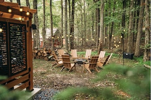String lights set the mood and turn the backyard into a cozy entertainment space