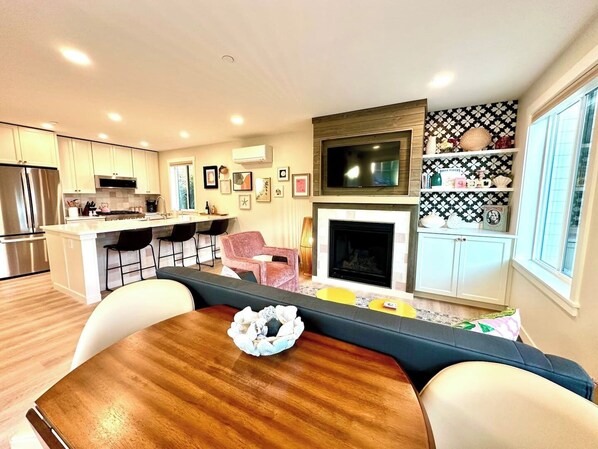 Living room to unwind after a day of fun.
