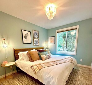 Experience the ultimate in comfort with a luxurious king bed, where you can unwind and rejuvenate. Enjoy your favorite shows on a sleek smart TV, and there's no shortage of storage with generous closet space to keep everything organized and accessible.
