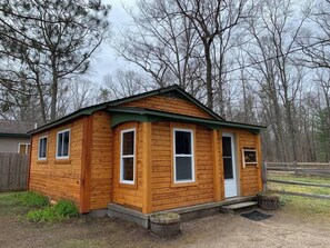 Moose lodge stand alone cabin. Northern Michigan themed lodging in Indian, River Michigan