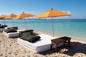 BEACH CLUB ZAMA