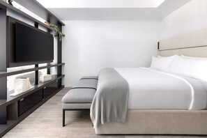 Unit with 1 King Bed
