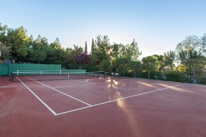 Sport court
