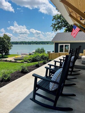Front porch rockers