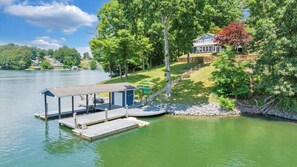 You cant beat the views at LAKE Scenic Point!