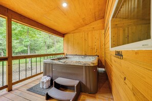 Covered Back Deck | Private Hot Tub