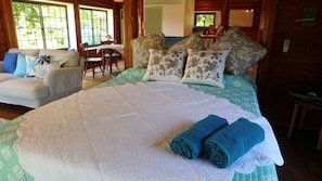 Queen size bed