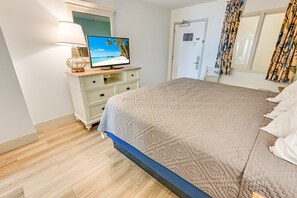Amazing Bedroom, Beautifully Decorated
