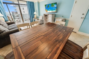 Large Living/Dining Room Area, Beautifully Decorated