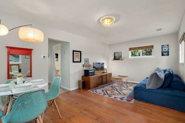 Living and Dining Area | Make yourself easy!
