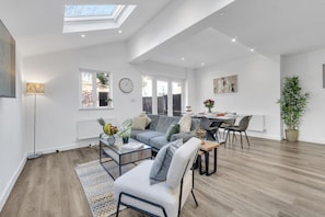 Open plan area
