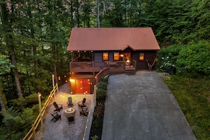 A bird's eye view of your next Smoky Mountain vacation!