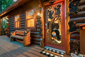 A genuine Smoky Mountain experience!