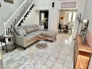 Villa C living room