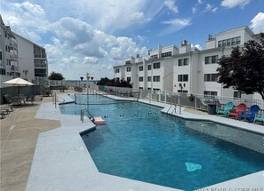 A great place to play &relax! Zero entry, play area, in pool lounge area! 