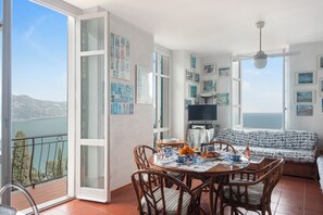 Living and dining room