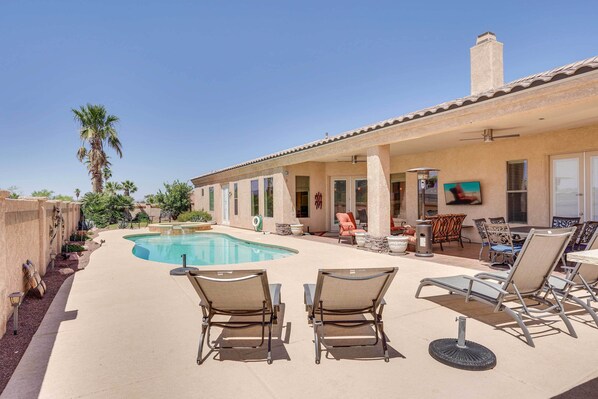 Lake Havasu City Vacation Rental | 3BR | 2.5BA | 2,750 Sq Ft | Step-Free Access