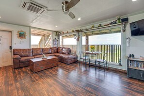 Studio Interior | Living Room | Central A/C & Heating