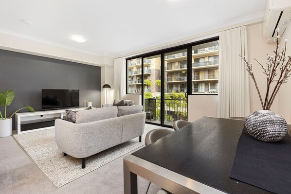 Stay productive with our high-speed internet, ideal for business travellers.