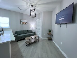 Living Room w/ Smart RokuTV