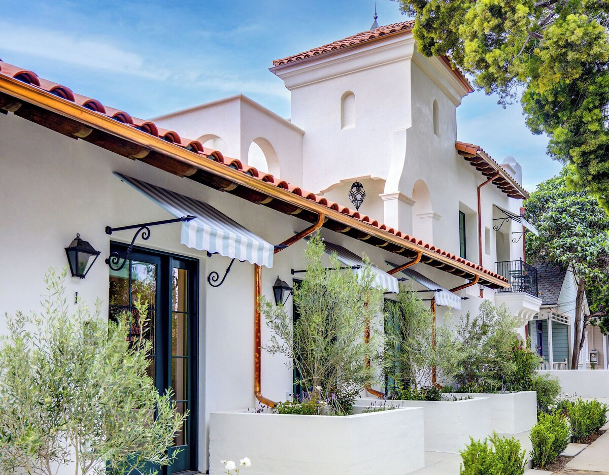 Casa De La Vina Unit 11 – Boutique Suites
