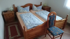 Doppelbett 2. Schlafzimmer