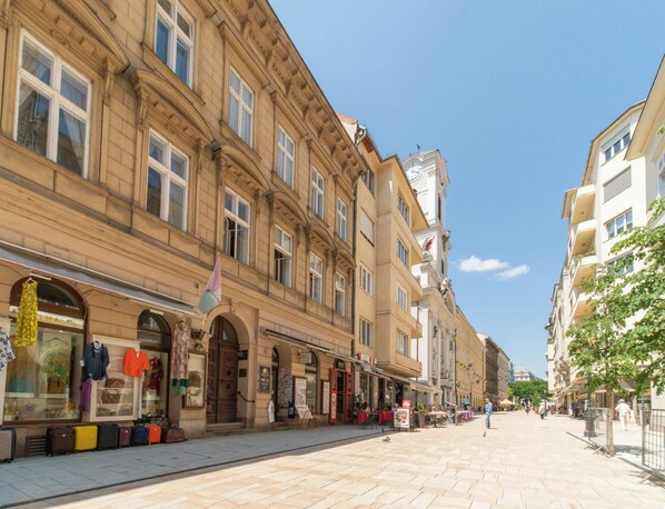 Váci street