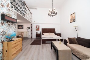 King size bed