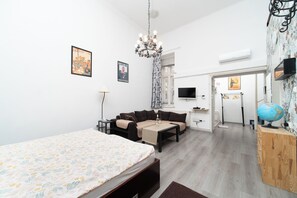 King size bed