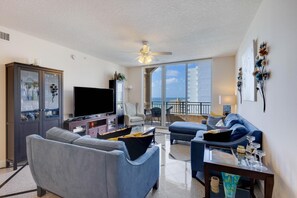 2 BR Monthly beach condo Miami (6930)