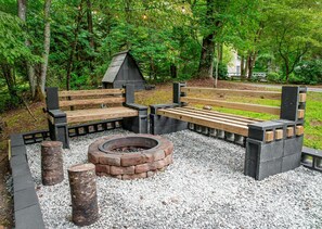 Outdoor Firepit