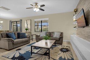 1404MoonValleyDrive(3)