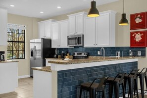 1404MoonValleyDrive(6)
