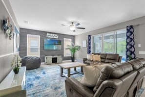 1131 Marcello Blvd (5).jpg