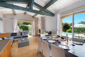 Villa Cabris image