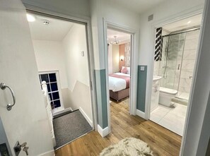 This photo represents the hallway inside the flat 