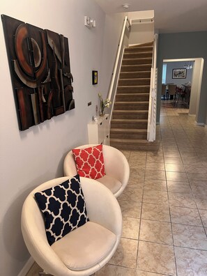 Entrance foyer to the rear of the Cinema/Gaming area.