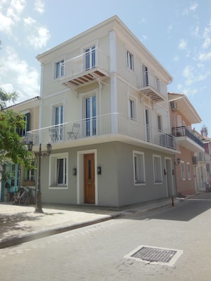 Fachada da propriedade