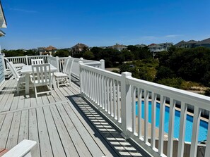 Deck Sitting area