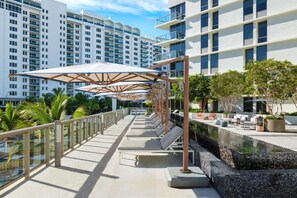 Outdoor pool, sun loungers