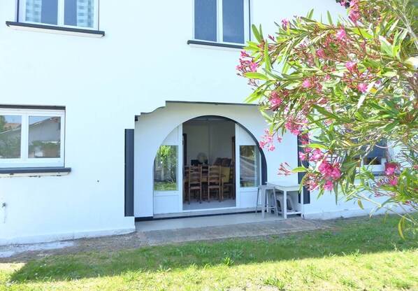 Extérieur