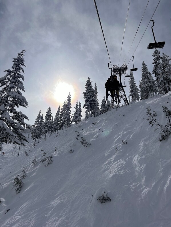 Snow and ski sports