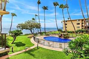 Kanai A Nalu tropical grounds