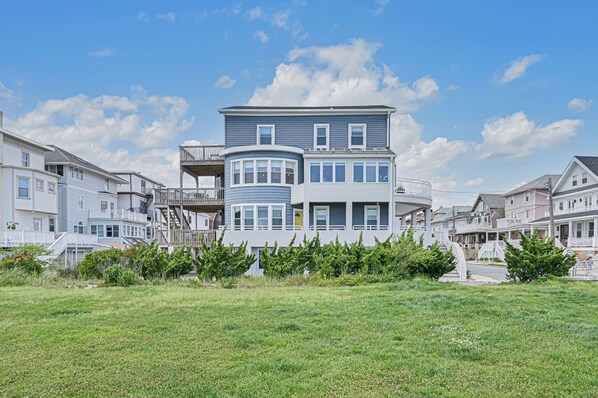 Bartram Beach Pad Atlantic City