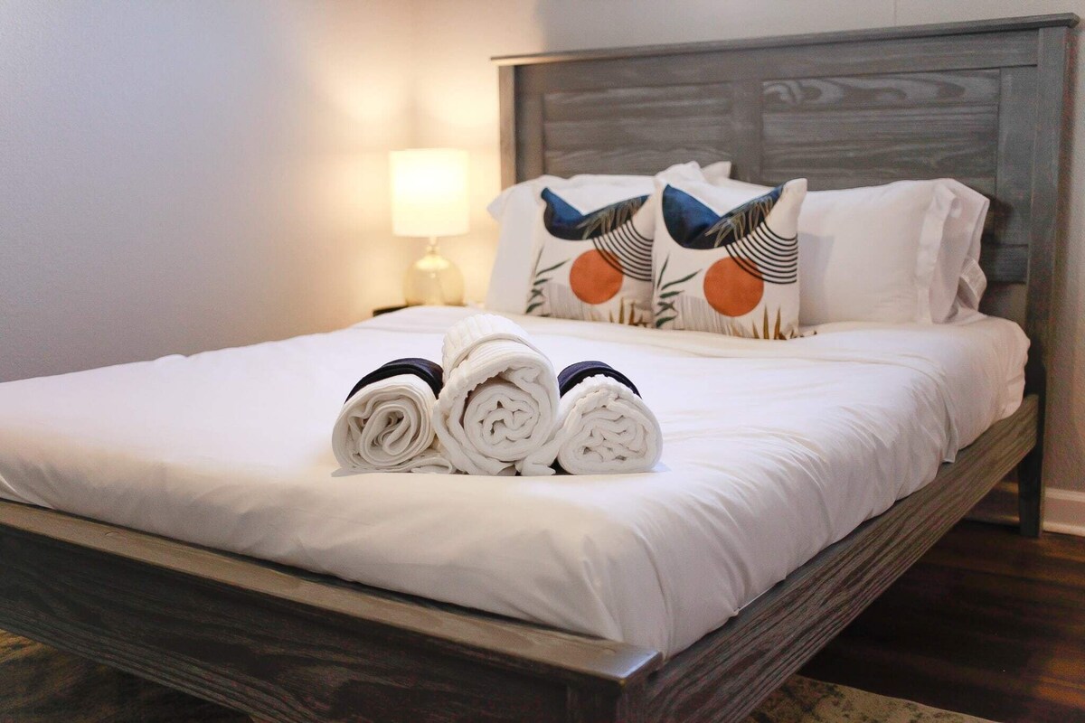 Sojourn Tide Suite 2 BR 2 BA at Beach Cottages