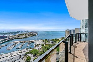 Balconies with stunning views of Biscayne Bay and Downtown Miami