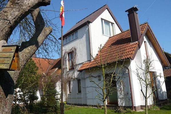 Holiday Home Exterior [summer]
